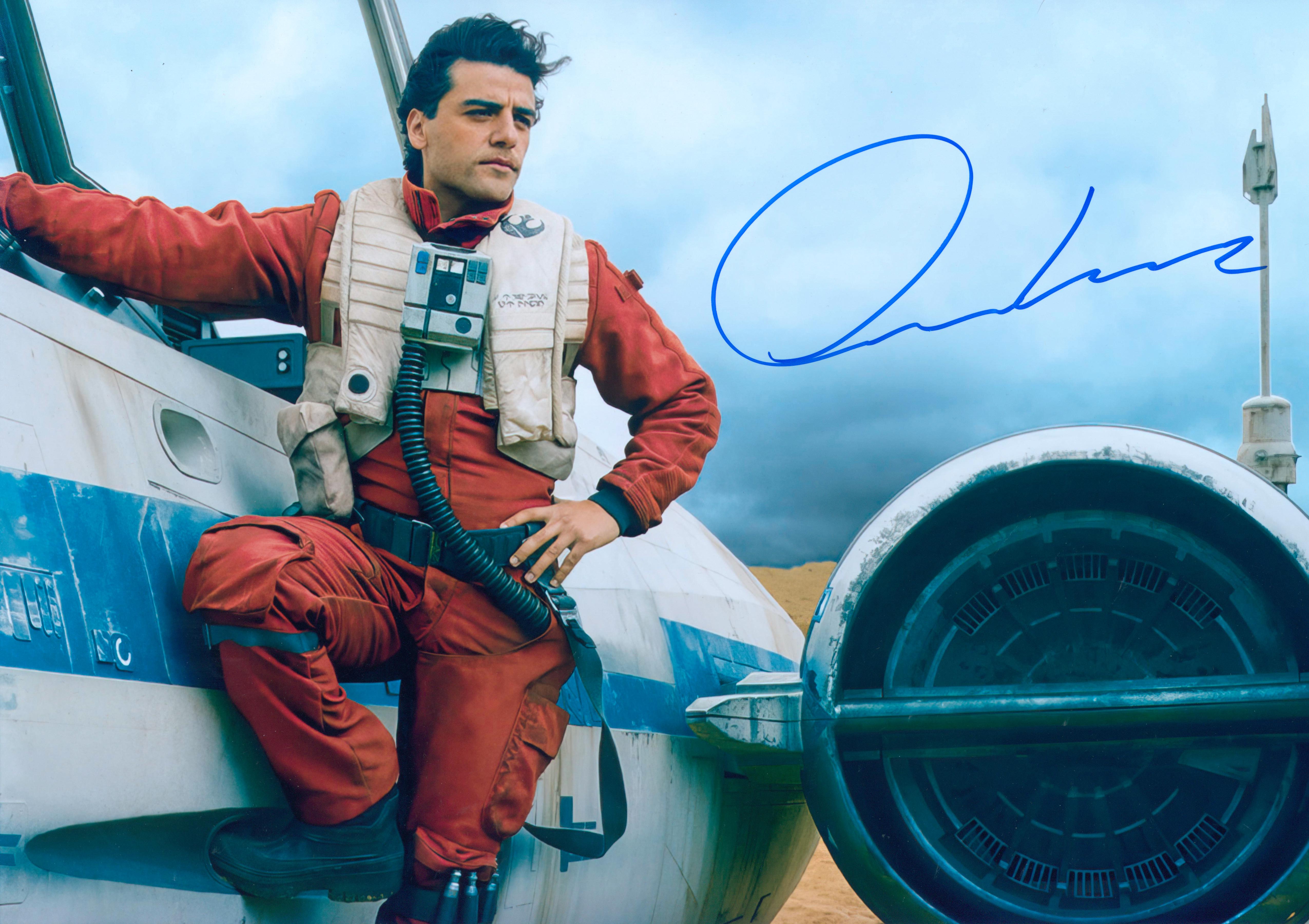 Oscar Isaac Signed 16x20 Photo - SWAU Authenticated - SWAU