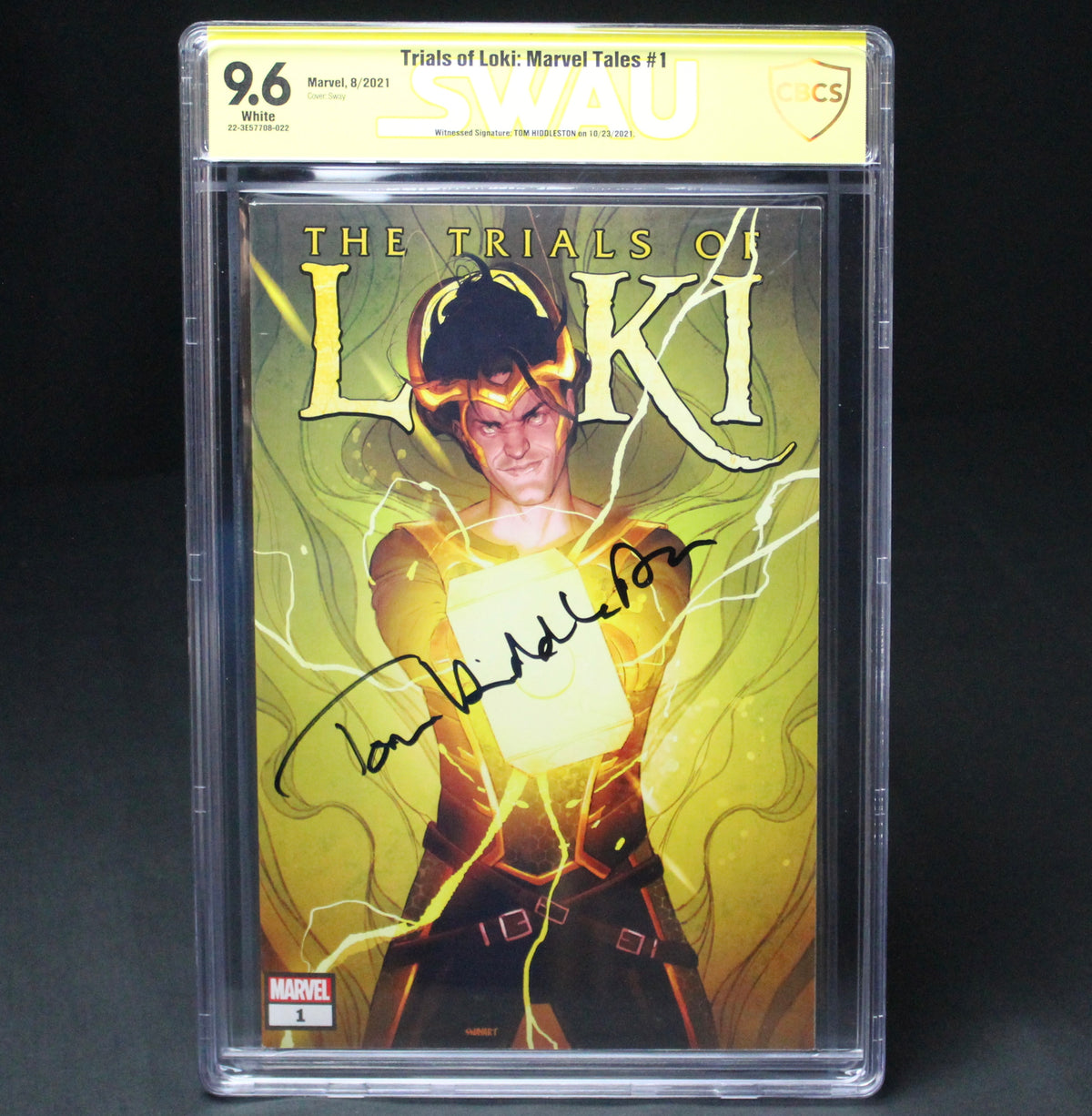 Tom Hiddleston Loki Netflix Endgame Autograph – Autograph101