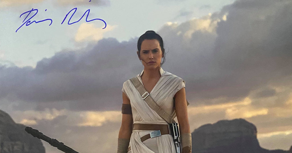 Adam Driver and Daisy Ridley Signings Complete!