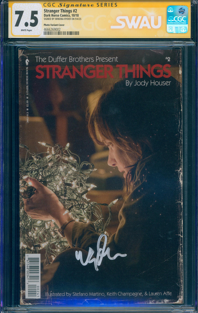 Winona Ryder Autographed Stranger Things #2 - CGC graded | SWAU