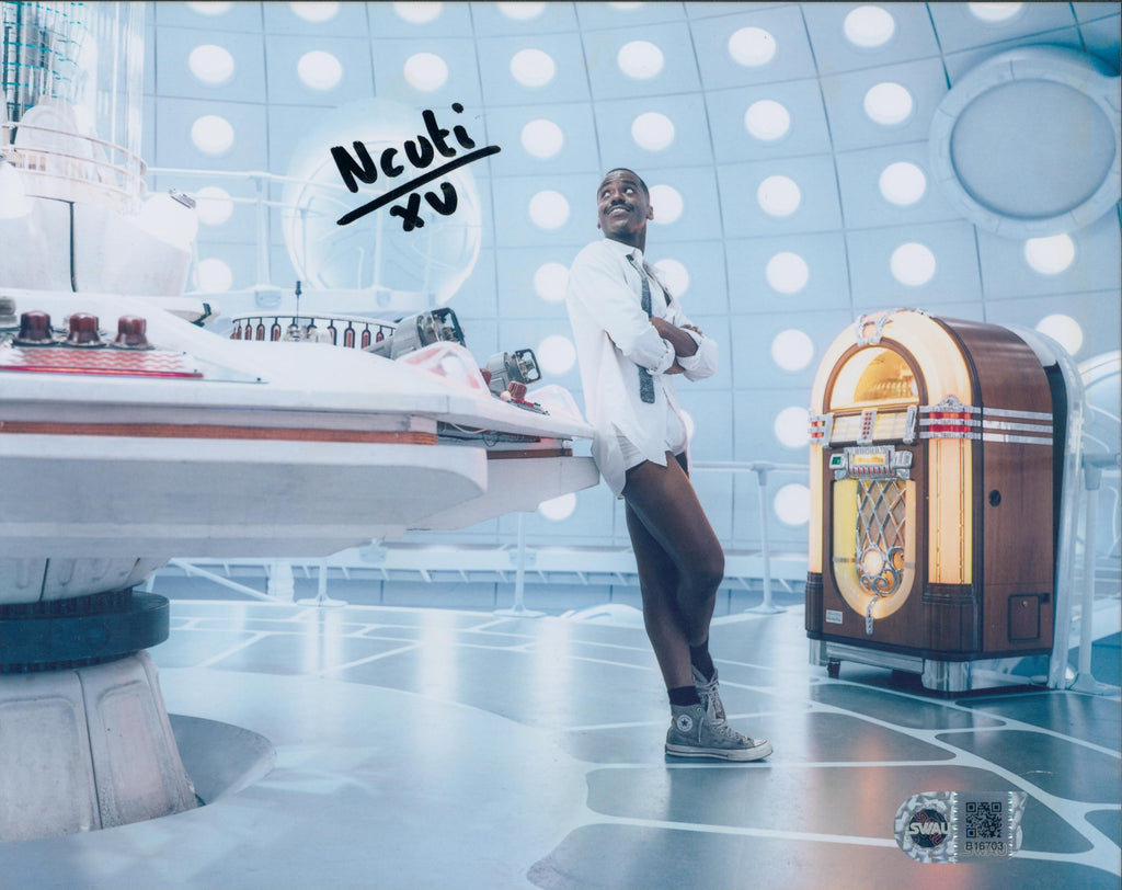 Ncuti Gatwa Signed 8x10 Photo - SWAU Authenticated