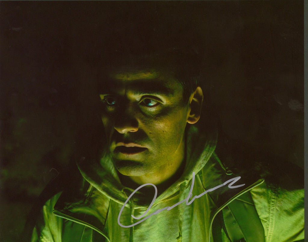 Oscar Isaac Signed 11x14 Photo - SWAU Authenticated